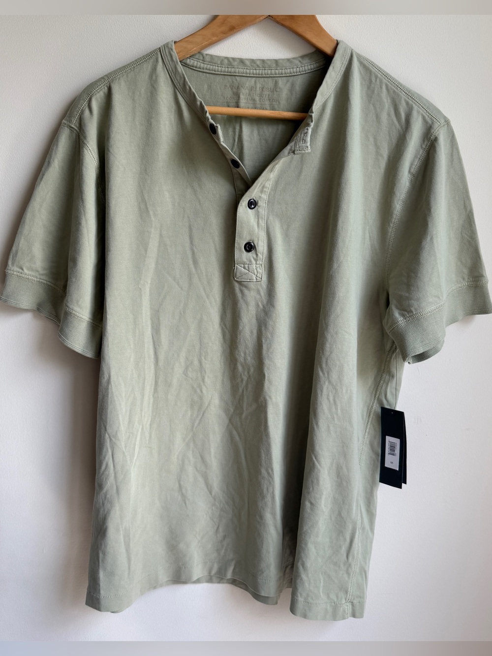 Banana Republic 100% Supima Cotton Short Sleeve Henley Light Sage Mens M New